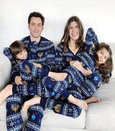 En automne et en hiver 2019 Noël, le nouveau pyjamas de costume ParentsInlaw sera installé à la maison3230486