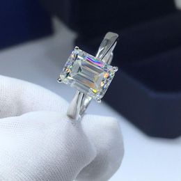 inbeau Collectie 925 Zilver 2 ct Emerald Cut D Color Pass Diamond Test Grote Rechthoek Moissanite Ring Tienermeisje Partij Jewelry3003