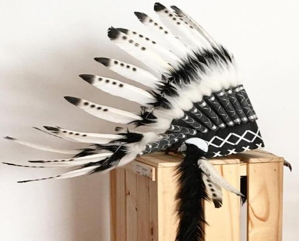 Coiffe en plumes indiennes, couvre-chef en plumes indiennes américaines, bandeau en plumes, couvre-chef, décoration de fête, accessoires Photo cosplay8141190