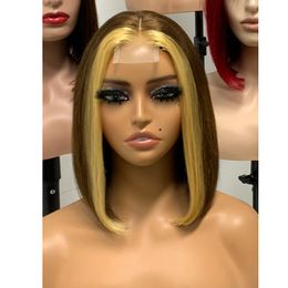 Les cheveux humains vierges indiennes soyeuses droite 2x6 en dentelle Bob Wig 99J T4 / 350/4 Wigs Couleur naturelle 10-14 pouces 150% 180% de densité Couleur naturelle