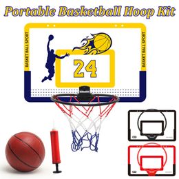 Mini de basket-ball intérieur Set Kids Punch Free Hanging Type Basketball Backboard avec accessoires complets Mobile Funny Game 240418
