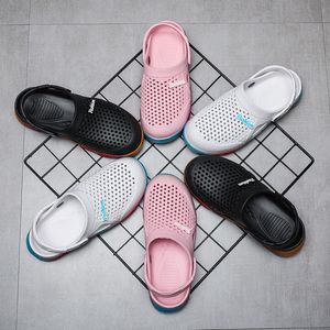 Chaussures de plage intérieures Sandy Pantoufles décontractées Sandales pour hommes Tongs pour femmes Respirantes et légères Fond souple Grande taille 36-45