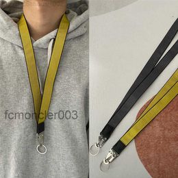 Lanière industrielle longue porte-clés jaune sangle en nylon licou mode pendentif de bagage unisexe marque Designer boucle en alliage sculpté 3DFB