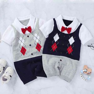 Infantile Bébé Garçons Style Preppy Gentleman Noeud Papillon Barboteuses Vêtements Garçon Enfants À Manches Courtes Coton 210429