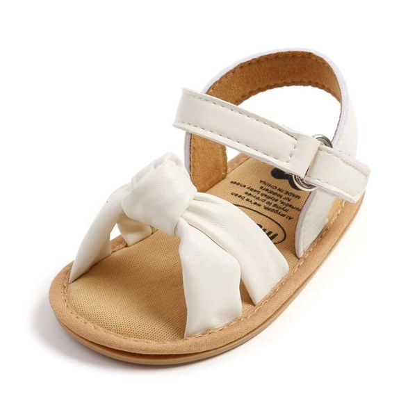 Sandalias infantiles de niña Summer al aire libre playa casual PU cuero recién nacido prewalker calzado suave l2405