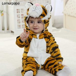 Bébé bébé barboteuses vêtements 0-3 ans enfant en bas âge garçon fille née dessin animé tigre onesie fermeture éclair flanelle chaude kawaii mignon costume 211101