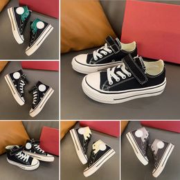 Big Big Kids Designer Girl Boys Chaussures décontractées Love Toile Running Shoe Baby Youth Kid Breathable Blanc Black Child grimpant baskets Toddler Trainers 26-37 2024