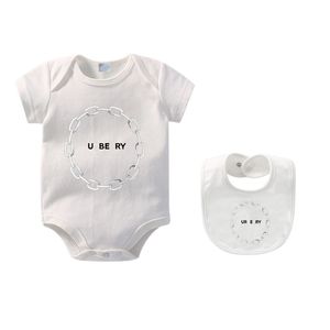 Born bébé Baby Boy Girl Rompers Designer Brand LETTER COSTUME SALLOGES Vêtements Jumps Coies Kids Body pour bébés tenue tenue à sauts CXD2404235