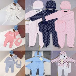 Bebé nacido Mamelucos Bebé niña Diseñador Marca Conjuntos recién nacidos Carta Traje Trajes Ropa Mono Niños Mono para bebés Traje Mameluco