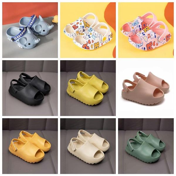 Baby Designer sandalen peuter grote Baby Kids Adult Slip-On Sandalen Jongens Meisjes Schoen Strand Zomer effen kinderen Slides Bone Resinc170l