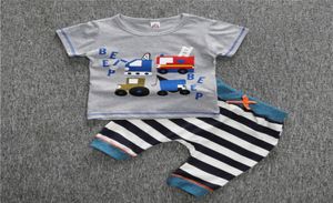 Enfant en bas âge bébé enfants garçons tenues bébés garçon voiture de bande dessinée à manches courtes hauts t-shirt pantalon rayé tenue ensemble vêtements 1424162