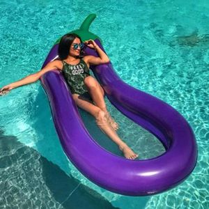 Chaise flottante gonflable drôle d'aubergines radeau radeau matelas à air avec sac en mesh natation de natation d'eau de fête de fête 240506