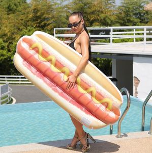 Flotteurs gonflables Hot Dog Nouvelle piscine Saucisse Hamburger Flotteurs Matelas Gonflable radeau de rangée Piscine Jouets Party Swim Tubes Lounge