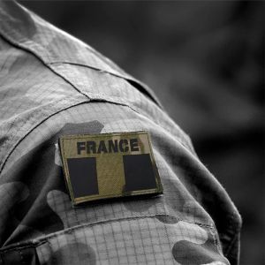 Infrarouge réfléchissant Ir France Patch Patch Hook and Loop Flag National Flag Emblem Emblem Morale Badges de brassard militaire tactique Applique