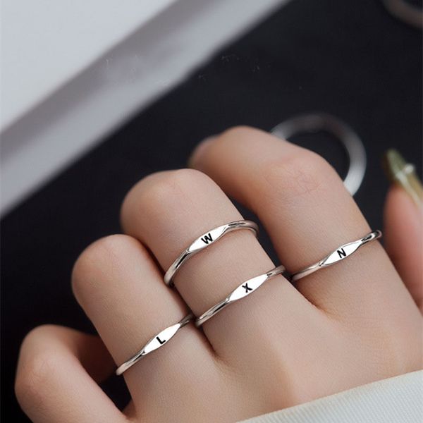 Anillos con letras iniciales para mujeres y hombres, moda A a Z, nombre del alfabeto, anillo abierto de boda estético, joyería, regalo de Navidad, venta al por mayor YMR024