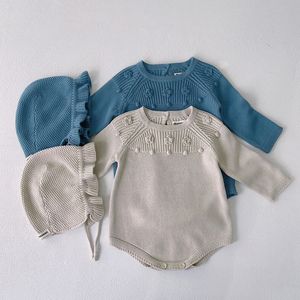 Ins baby kinderkleding gebreide stereo bloem rompers o-neck lange mouw warme romper met hoed 2 kleuren