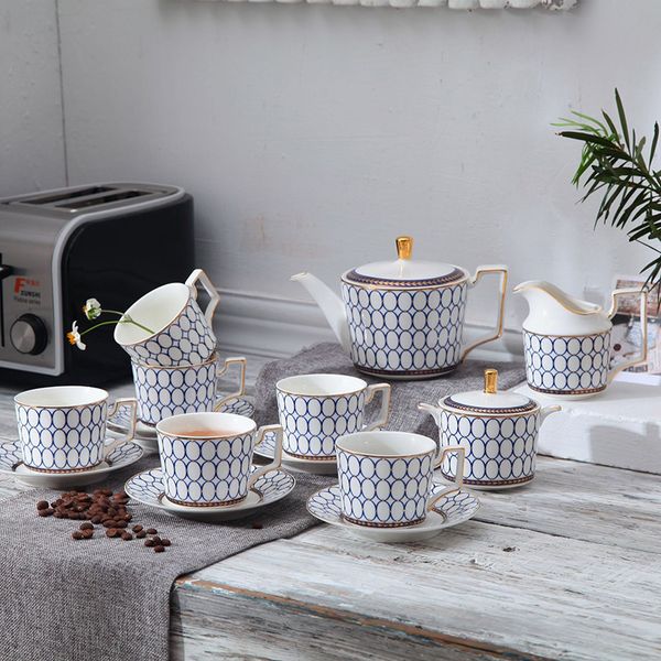 Café Thé Ensembles 15 Pcs Ins Mode Porcelaine Style Britannique Bleu Cercle Exquis Tasses Et Soucoupes En Céramique Fine Porcelaine De Luxe Marmite Pots À Lait