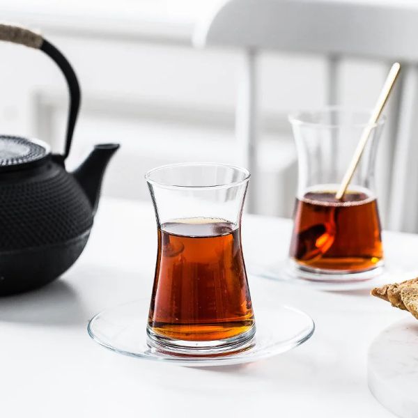 INS Hot Pasabahce Brand Turquía Copa de té negra perfumada con platillo de platillo a juego de café taza de té taza de téespresso al por mayor