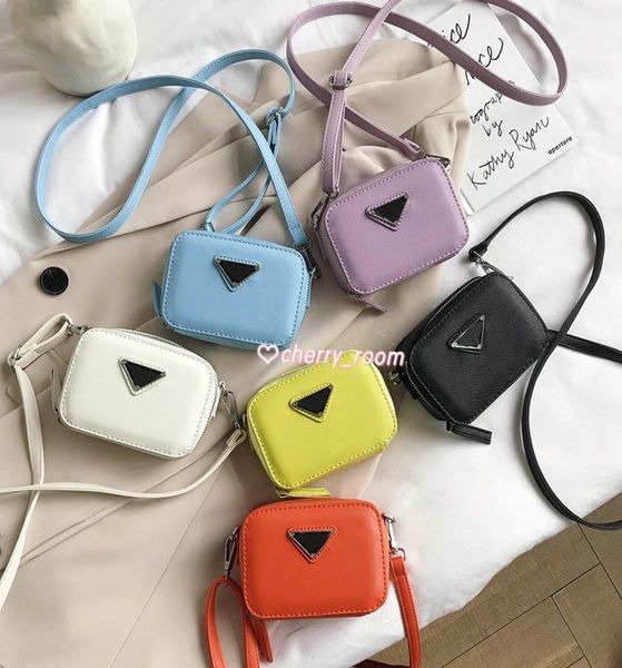 INS Enfants Lettre Imprimé Sacs À Main Enfants Designer Casual Un Sac À Bandoulière Femmes Mini Téléphone Messenger sacs coupés filles cause sac à main F4441585