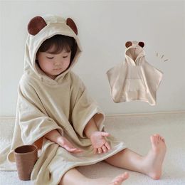 Ins Koreaanse Baby Leuke Katoenen Badhanddoeken Met Capuchon Kinderen Mantel Badjas Zachte Wrap Deken voor Zuigelingen geboren Jongens meisjes Pyjama 240325