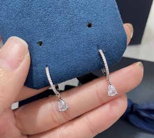 INS Neue Luxus-Edelschmuck-Ohrringe für Damen mit Anhänger, Gold-Herz-Halskette mit eingravierten Perlen, kleinen Wassertropfen-Ohrringen