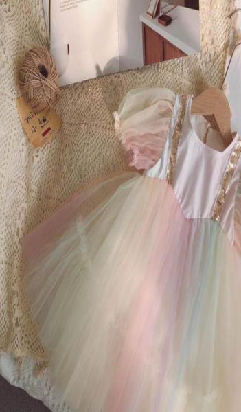 Ins populaires Girls Summer Rainbow Dance Dance Children Performance Dress Vêtements Corée Brand de mode YY00328739247486153