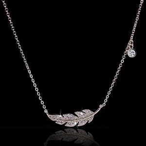 Ins Top Sell Feather Pendant Simple Fashion Bijoux Sterling Sier Pave White Sapphire CZ Diamond Gemstones Party Women Wedding Wedding Clavicle Collier Gift