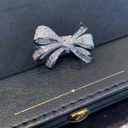 Ins Top Selling Luxe Sieraden 925 Sterling Zilveren Pave Wit Sapphire CZ Diamond edelstenen Eternity Dames Bruiloft Boog Band Ring Gift