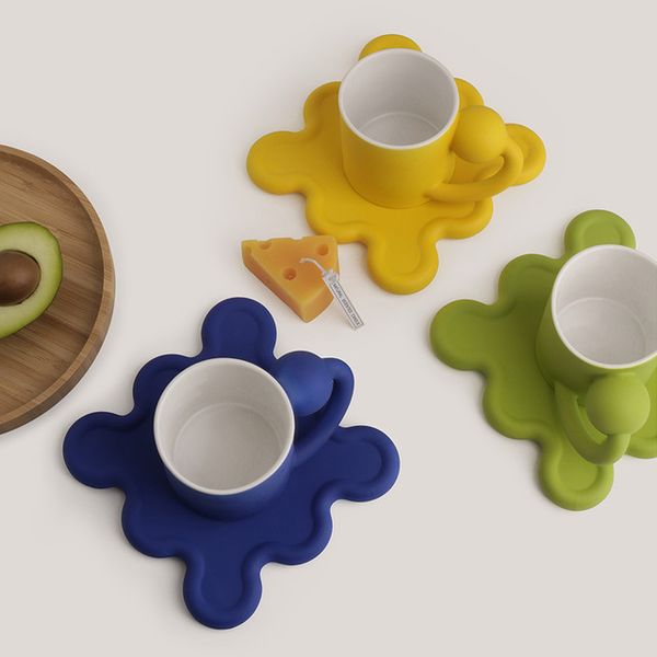 Juego de tazas Ins Trend Star Orbit, taza de café de cerámica, platillo para pastel, tazas de porcelana de diseño novedoso, platos sencillos nórdicos creativos para pastel