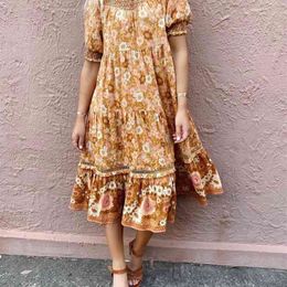 INSPIRADO Smocked vestido largo rayón manga de hojaldre vintage floral vestido de verano vestido con volantes vestido con gradas mujeres nuevos vestidos 210412