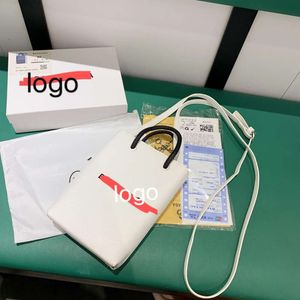 Instagram Small Square 2024 nouveau sac minimaliste à la mode et personnalisé pour femmes, sac à bandoulière portable pour femmes