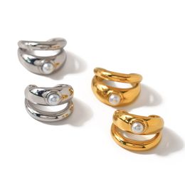 Style Instagram Style à la mode et minimaliste Double-couche Clip d'oreille perl incrustée pour les bijoux en or 18k non décolâtres en acier de titane pour femmes