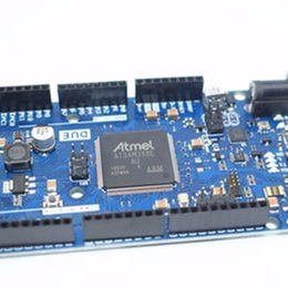 Circuits intégrés 10 pièces Due 2012 R3 ARM Version carte de commande principale ATSAM3X8E ARM carte de commande principale avec câble usb