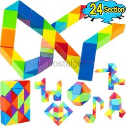Intelligentiespeelgoed Puzzel met 24 secties Fidgetspeelgoed Kinderen Kinderen Creatieve 3D-transformeerbare spellen Vroege educatie Magische slangliniaal Draaiende kubussen 24327