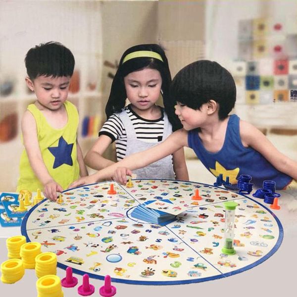 Intelligence jouets Montessori Puzzle Enfants Détectives À La Recherche Graphique Jeu De Société En Plastique Cerveau Formation Kit D'éducation Cadeaux D'apprentissage 230710