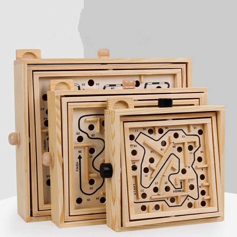 Intelligence Toys Wooden Labyrint Board Games For Children Ball Moving 3D Maze Puzzle Handgemaakte speelgoed Kids Tafel Balans Onderwijs Bord Game Y240518