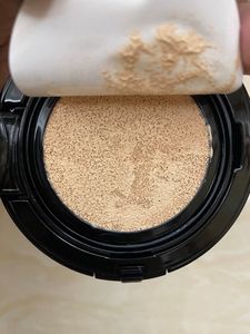 Intensive Skin Serum Cushion Foundation BB CC Crèmes Maquillage de haute qualité