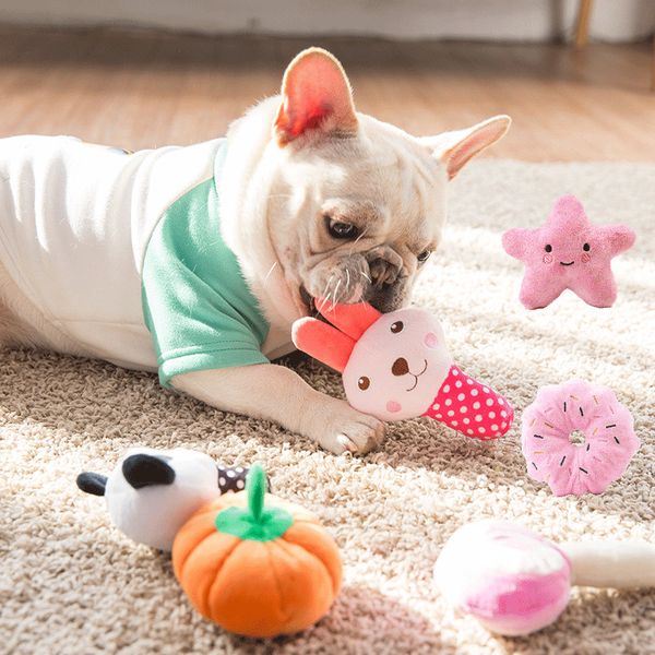 Interesante Bulldog francés juguetes masticables para mascotas para perros pequeños cachorro de peluche chirriante juguetes para perros y gatos limpieza de dientes suministros para mascotas baqueta