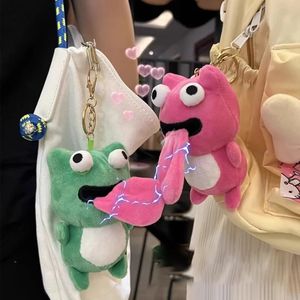 Interessante speelbare magnetische attractie Toys Funny Tongue Twitching Frog Lovers Keychain Valentines Day Gift Paar Key Ring 240402