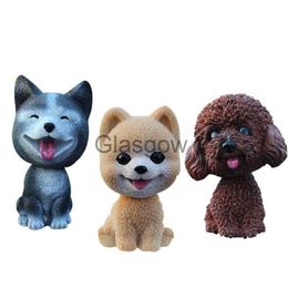 Decoraciones interiores Adorno para automóvil 9 cm Sacudiendo la cabeza Perro Tablero de instrumentos del automóvil Decoración Asintiendo Cachorro Juguetes Husky Teddy Pomeranian Home Room Auto Accesorios x0718