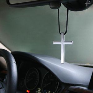 Interieurdecoraties Auto hanger Cross Metal Chrome achteruitkijkspiegel Hangende ornament afstemming Auto -accessoires Decoratie