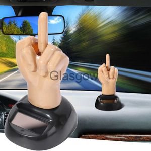 Interieur Decoraties Grappige Vinger Auto Ornament Zonne-energie Middelvinger Schudden Decoratie Auto Dashboard Ornamenten Gift Auto Interieur Prank Speelgoed x0718