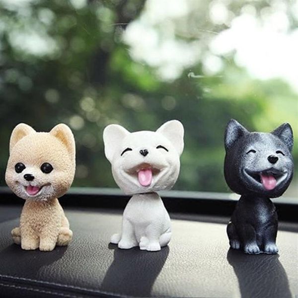 Decoraciones interiores perro que asiente con la cabeza divertida sacudiendo la cabeza lindo cachorro muñecas columpio coche salpicadero adornos hogar Auto decoración Toys288e