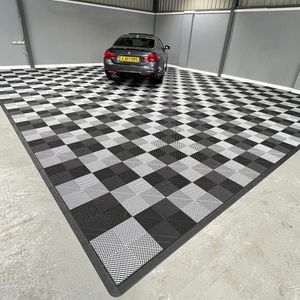 Les carreaux de sol de garage en plastique entrelacés, caoutchouc modulaire, robuste, industriel pour entrepôt, tapis de sol en plastique