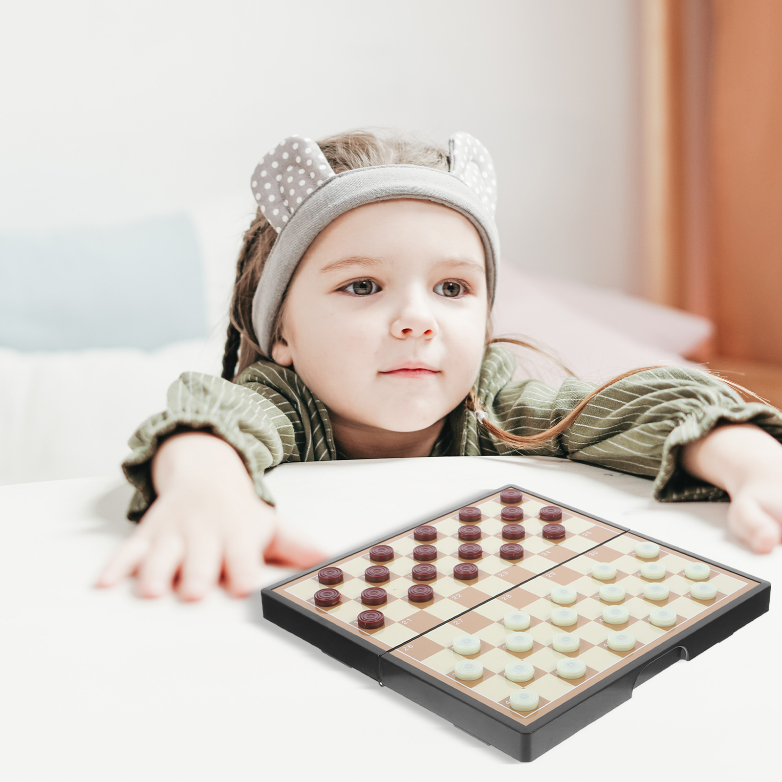 Internationella checkers Chessboard Brain Toy Portable Magnetic Checkers Set Puzzle Travel Brädspel ABS Kids Checkers Set Child