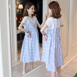 Internet célèbre mode coréen Version surdimensionnée robe ajustée en liberté d'été Mid à longues vacances deux morceaux de robes de femme enceintes