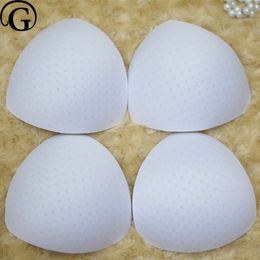 Intimates Accessorie Bikini Inserts Trajes de baño Sujetadores Copas Sports Wear Enhancers Triangle Pads 50pairs Transpirable 230617