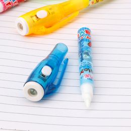 Invisible Enk Pen for Spy Pen avec UV Light Magic Marker Message Secret Kids Party Favors Halloween Goodies Bags Toy