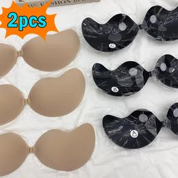 Invisible sans bretelles Adhésive Stick Bra Push Up Bras Femmes Lingerie Silicone Silicone Couvre-Bralette sous-vêtements 240326