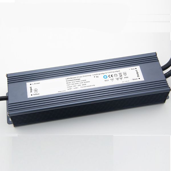 Livraison gratuite IP66 Triac 80W 100W 120W 150W 200W 300W 360W Dimmable LED Driver AC à DC 12V 24V Alimentation Gradation Transformateur d'éclairage